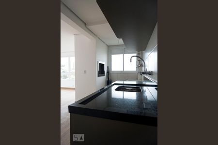 Apartamento à venda com 70m², 2 quartos e 2 vagasCozinha