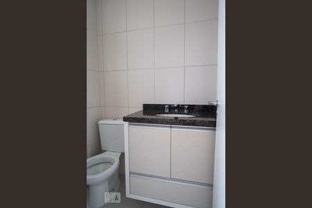 Apartamento à venda com 70m², 2 quartos e 2 vagasBanheiro da Suíte