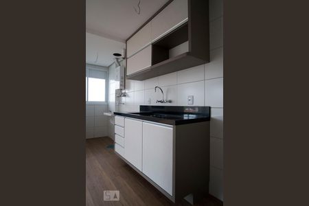 Apartamento à venda com 70m², 2 quartos e 2 vagasCozinha