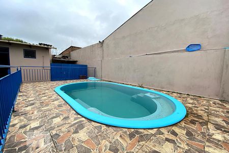 Casa à venda com 100m², 3 quartos e 4 vagasPiscina