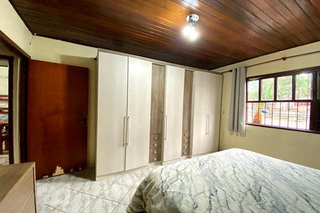 Casa à venda com 100m², 3 quartos e 4 vagasQuarto 2