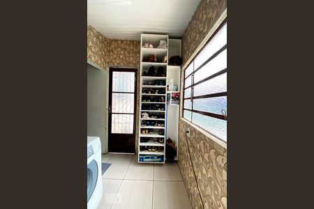 Casa à venda com 100m², 3 quartos e 4 vagasÁrea de Serviço