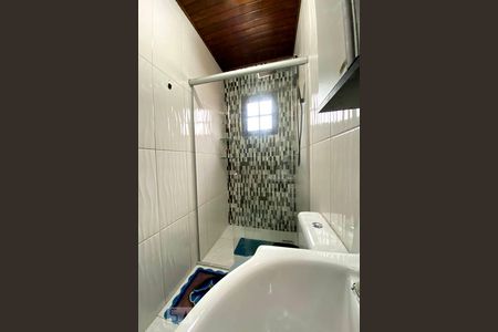 Casa à venda com 100m², 3 quartos e 4 vagasBanheiro