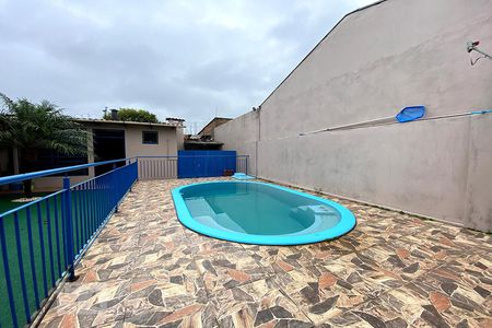 Casa à venda com 100m², 3 quartos e 4 vagasPiscina