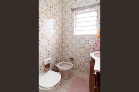 Casa à venda com 200m², 3 quartos e 2 vagasBanheiro Social