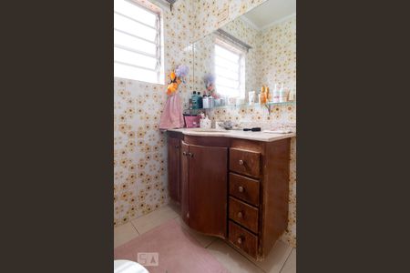 Casa à venda com 200m², 3 quartos e 2 vagasBanheiro Social