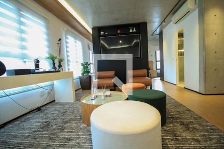 Sala de apartamento à venda com 1 quarto, 70m² em Vila Regente Feijó, São Paulo