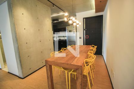 Sala de apartamento à venda com 1 quarto, 70m² em Vila Regente Feijó, São Paulo