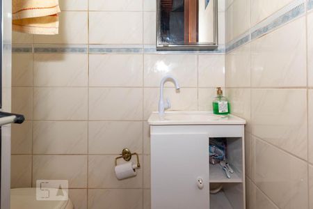 Casa à venda com 158m², 3 quartos e 2 vagasBanheiro da Suíte 2