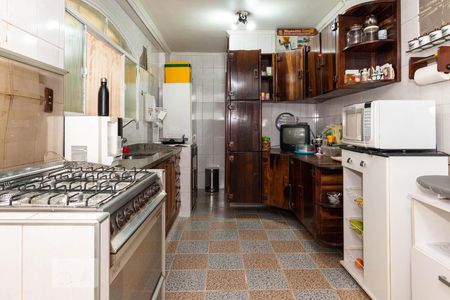 Casa à venda com 158m², 3 quartos e 2 vagasCozinha