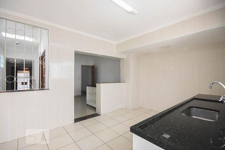 Casa para alugar com 180m², 3 quartos e 2 vagasCozinha