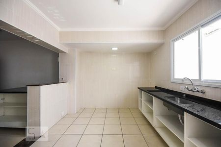 Casa para alugar com 180m², 3 quartos e 2 vagasCozinha