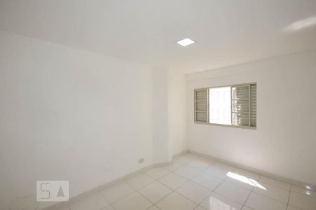 Casa para alugar com 180m², 3 quartos e 2 vagasQuarto de serviço