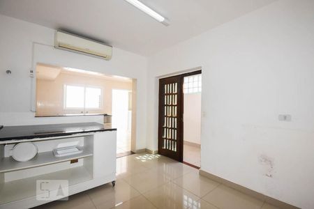 Casa para alugar com 180m², 3 quartos e 2 vagasCozinha