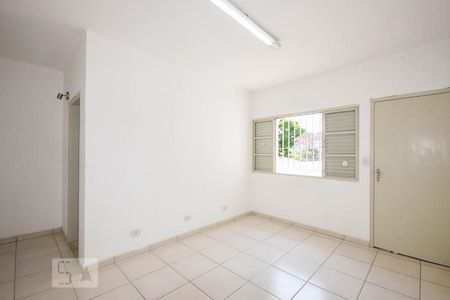 Casa para alugar com 180m², 3 quartos e 2 vagasSuíte