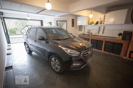 Casa à venda com 160m², 3 quartos e 3 vagas Casa à venda com 160m², 3 quartos e 3 vagasGaragem