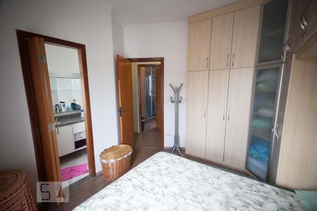 Casa à venda com 160m², 3 quartos e 3 vagas Casa à venda com 160m², 3 quartos e 3 vagasSuite