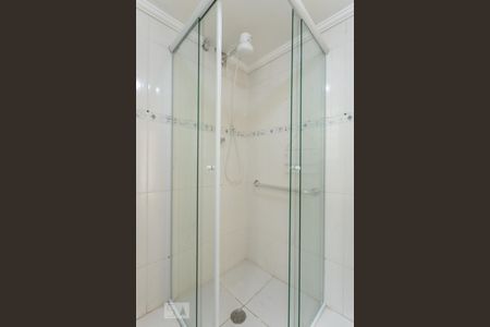 Casa à venda com 200m², 3 quartos e 1 vagaBanheiro Suíte 2