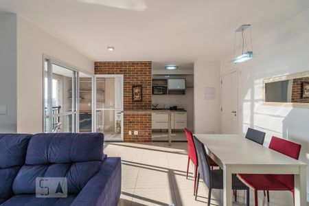 Sala de apartamento para alugar com 1 quarto, 63m² em Alphaville Empresarial, Barueri