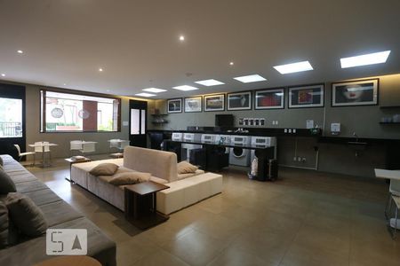 Apartamento à venda com 45m², 1 quarto e 1 vagaÁrea comum - Lavanderia