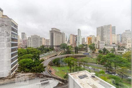 Apartamento à venda com 45m², 1 quarto e 1 vagaVista