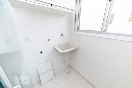 Apartamento à venda com 52m², 2 quartos e 1 vaga Apartamento à venda com 52m², 2 quartos e 1 vagaÁrea de serviço 01