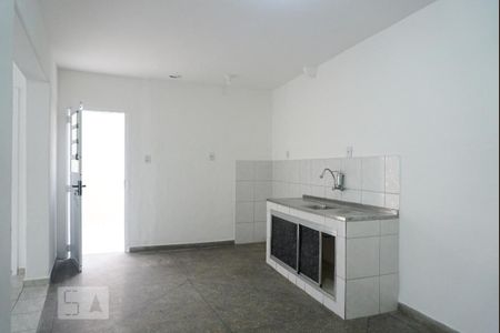 Casa à venda com 55m², 1 quarto e sem vaga Casa à venda com 55m², 1 quarto e sem vagaCozinha