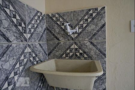 Casa à venda com 55m², 1 quarto e sem vaga Casa à venda com 55m², 1 quarto e sem vagaLavanderia