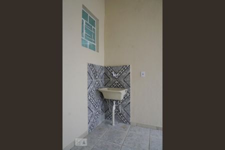 Casa à venda com 55m², 1 quarto e sem vaga Casa à venda com 55m², 1 quarto e sem vagaLavanderia