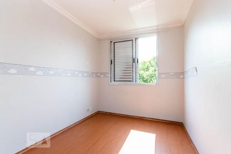 Quarto 1 de apartamento para alugar com 2 quartos, 45m² em Vila Sílvia, São Paulo