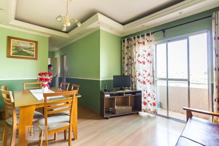 Sala de apartamento à venda com 3 quartos, 67m² em São Pedro, Osasco