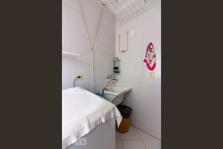 Área de Serviço de apartamento à venda com 3 quartos, 67m² em São Pedro, Osasco