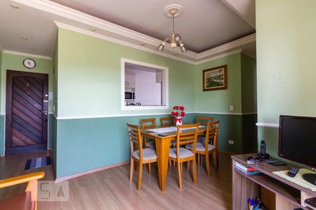Sala de apartamento à venda com 3 quartos, 67m² em São Pedro, Osasco