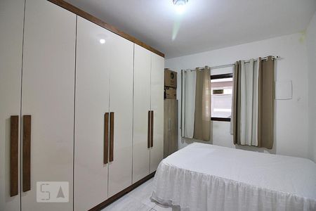 Quarto 1  de casa à venda com 4 quartos, 220m² em Alves Dias, São Bernardo do Campo