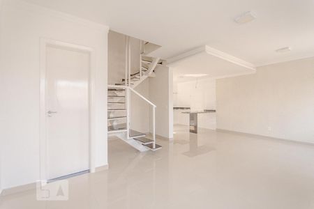 Sala de casa para alugar com 3 quartos, 80m² em Vila Paiva, São Paulo