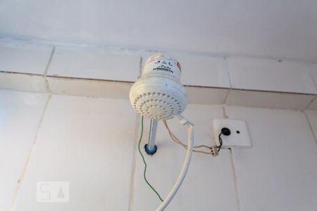 Casa à venda com 65m², 2 quartos e 1 vaga Casa à venda com 65m², 2 quartos e 1 vagaChuveiro