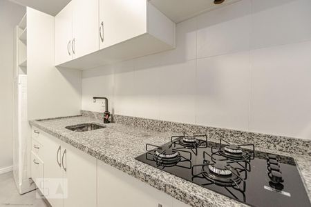 Sala e Cozinha de kitnet/studio para alugar com 1 quarto, 43m² em Santa Felicidade, Curitiba