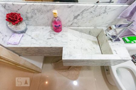 Casa à venda com 300m², 3 quartos e 4 vagasLavabo 1