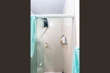 Casa à venda com 300m², 3 quartos e 4 vagasBanheiro suite 2