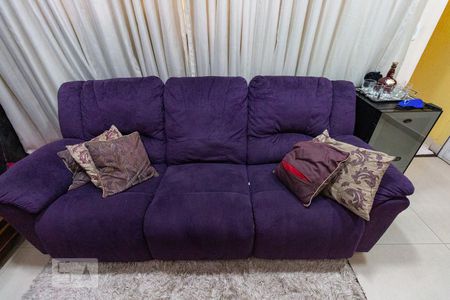 Sala de casa à venda com 3 quartos, 300m² em Jardim Triana, São Paulo