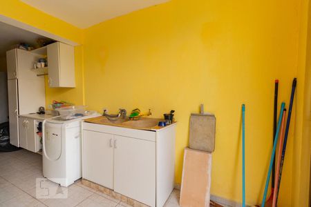 Casa à venda com 300m², 3 quartos e 4 vagasLavanderia