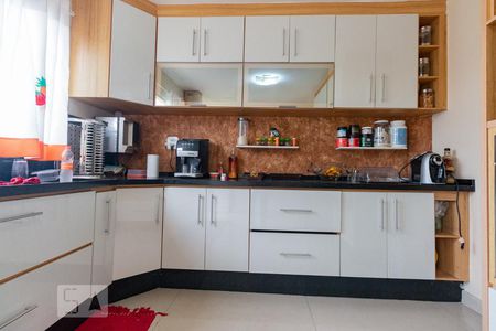 Casa à venda com 300m², 3 quartos e 4 vagasCozinha