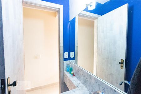 Casa à venda com 300m², 3 quartos e 4 vagasLavabo 2