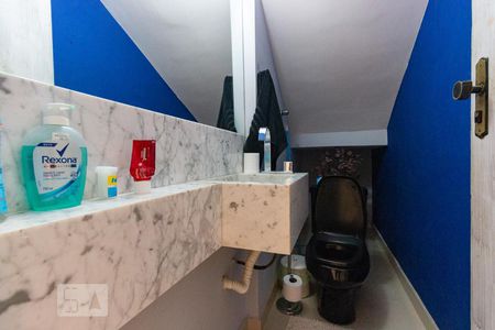 Casa à venda com 300m², 3 quartos e 4 vagasLavabo 2