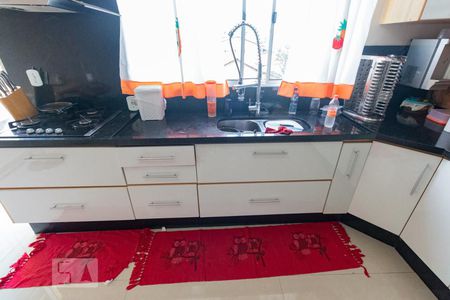 Casa à venda com 300m², 3 quartos e 4 vagasCozinha