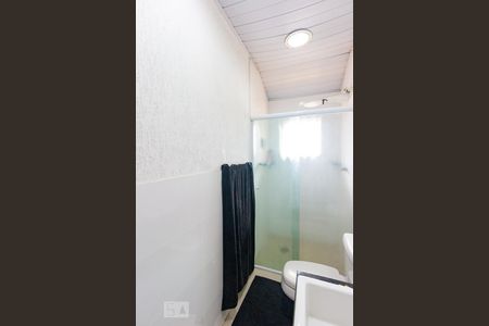 Casa à venda com 300m², 3 quartos e 4 vagasBanheiro suite 3