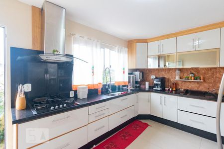 Casa à venda com 300m², 3 quartos e 4 vagasCozinha