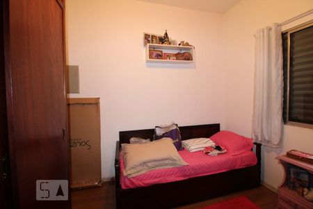 Casa à venda com 210m², 4 quartos e 3 vagasQuarto 2