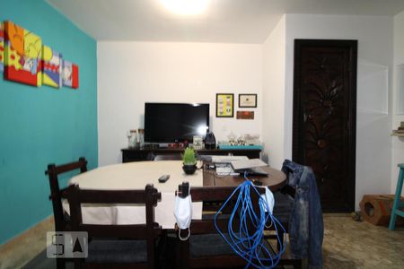 Sala 2 de casa à venda com 4 quartos, 210m² em Jardim Prainha, São Paulo