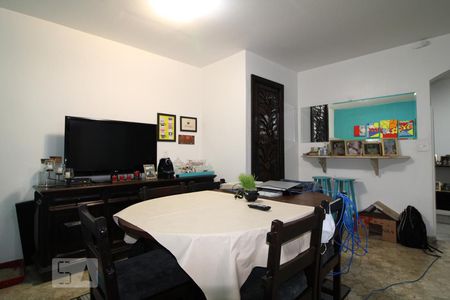 Sala 2 de casa à venda com 4 quartos, 210m² em Jardim Prainha, São Paulo